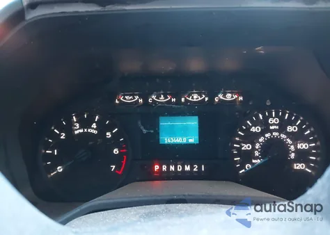 2015 Ford F-150 Xl z USA, uszkodzony, nr VIN 1FTMF1CP8FFB70918